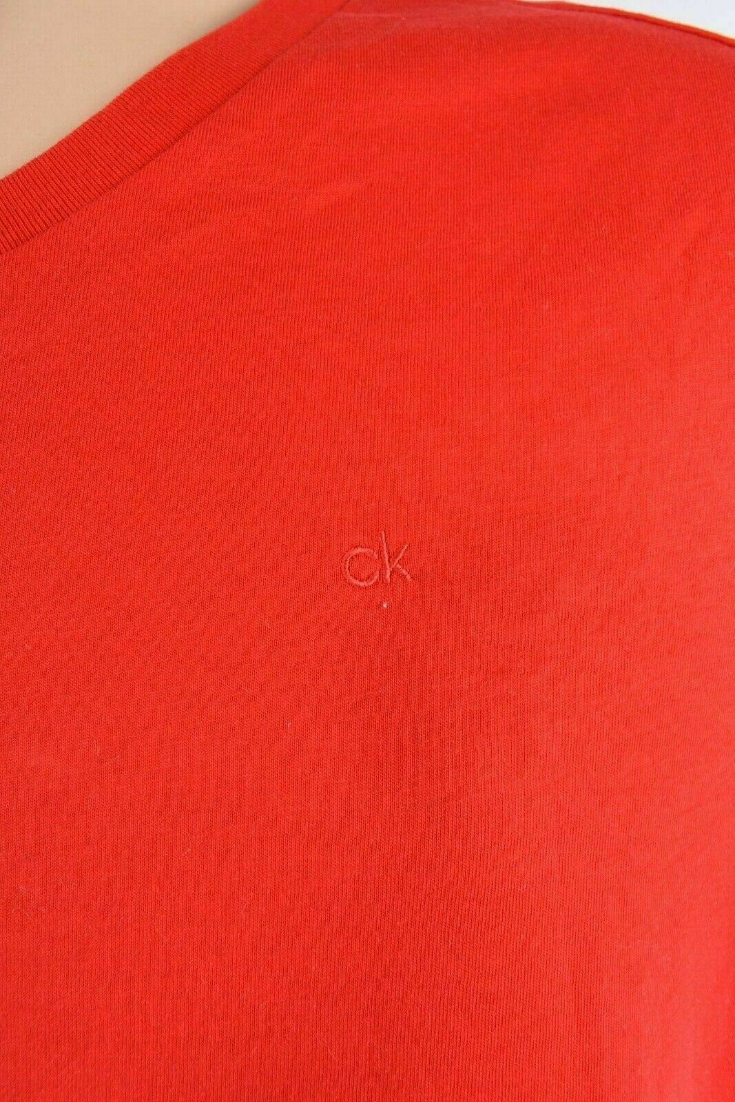 CALVIN KLEIN Men's V-neck T-shirt, Liquid Touch Cotton, Slim Fit, Red, size S