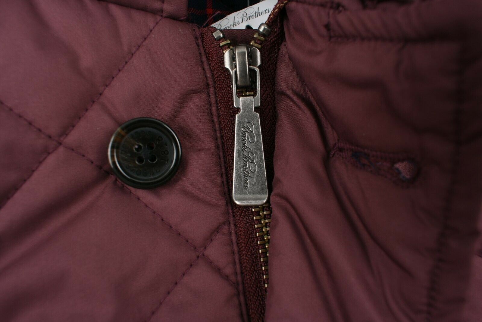 BROOKS BROTHERS Men's Lightly Padded Quilted Jacket, Burgundy Red, size L