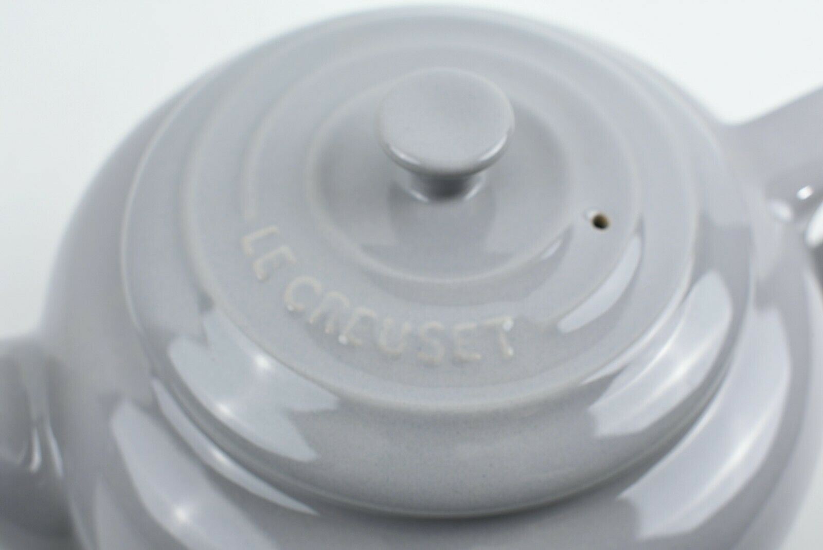 LE CREUSET Stoneware: Light Grey Teapot 1L