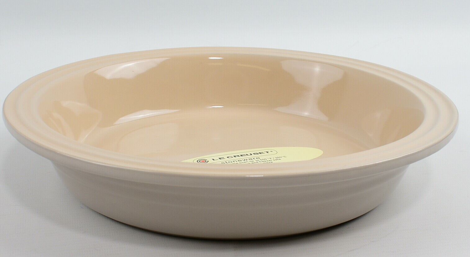 LE CREUSET Round Baking Dish 26cm in diameter x 5.5cm deep - Mushroom Grey