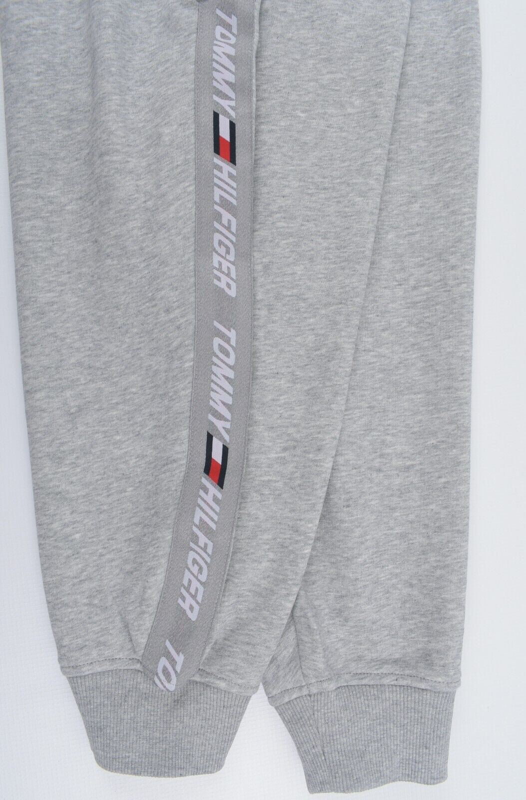 TOMMY HILFIGER Women's Logo Tape RELAXED Organic Cotton Joggers, Grey, size M