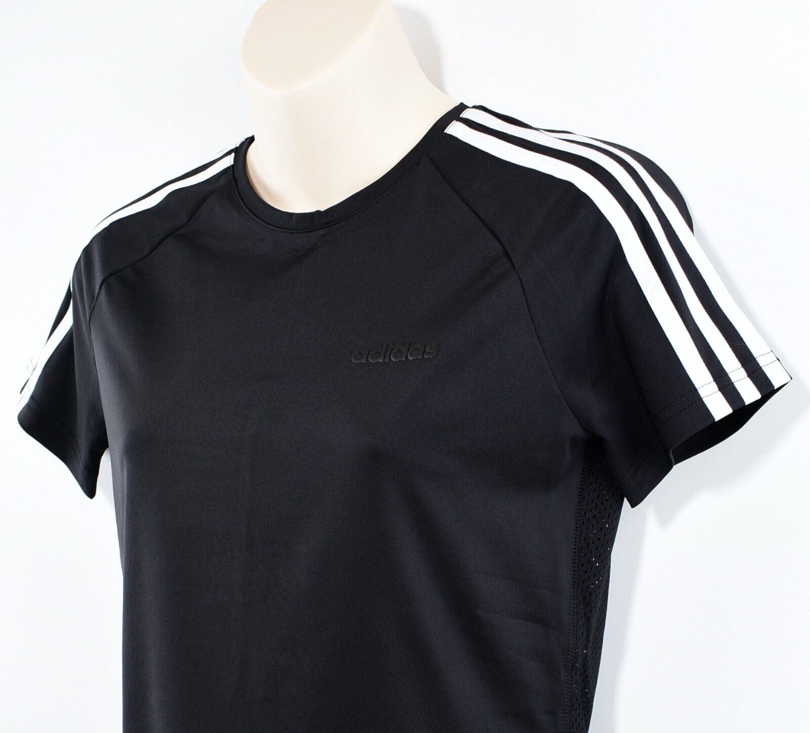 ADIDAS D2M Dare To Move Women's 3-Stripe Tee, T-shirt, Black, size XS (UK 4-6)