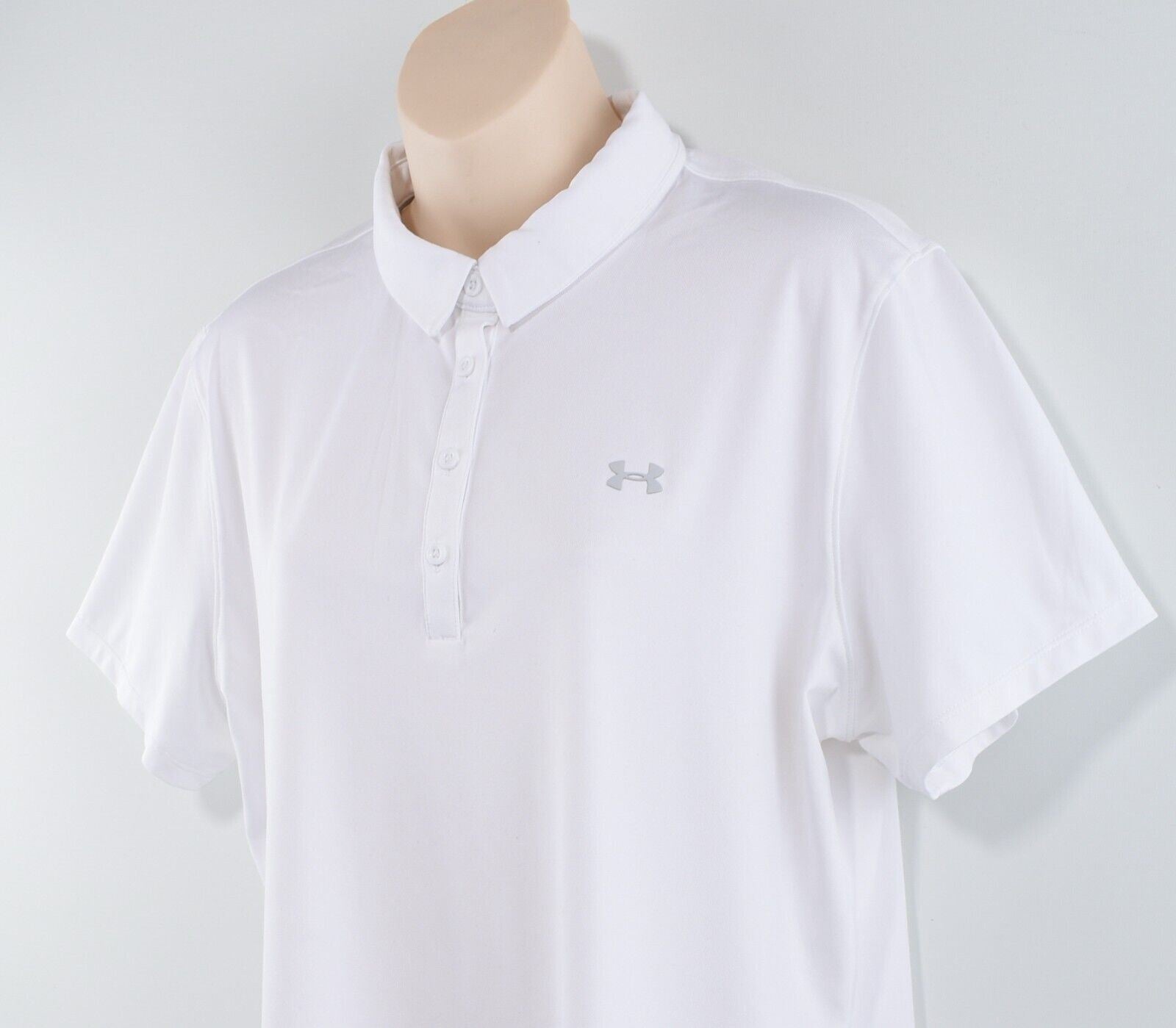 UNDER ARMOUR Women's ZINGER Polo Shirt, Fitted Style, White, size XL (UK 16)