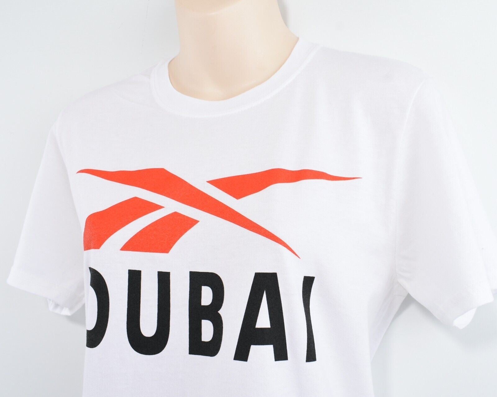 REEBOK Women's DUBAI Logo Crew Neck T-shirt, White, size S /UK 10