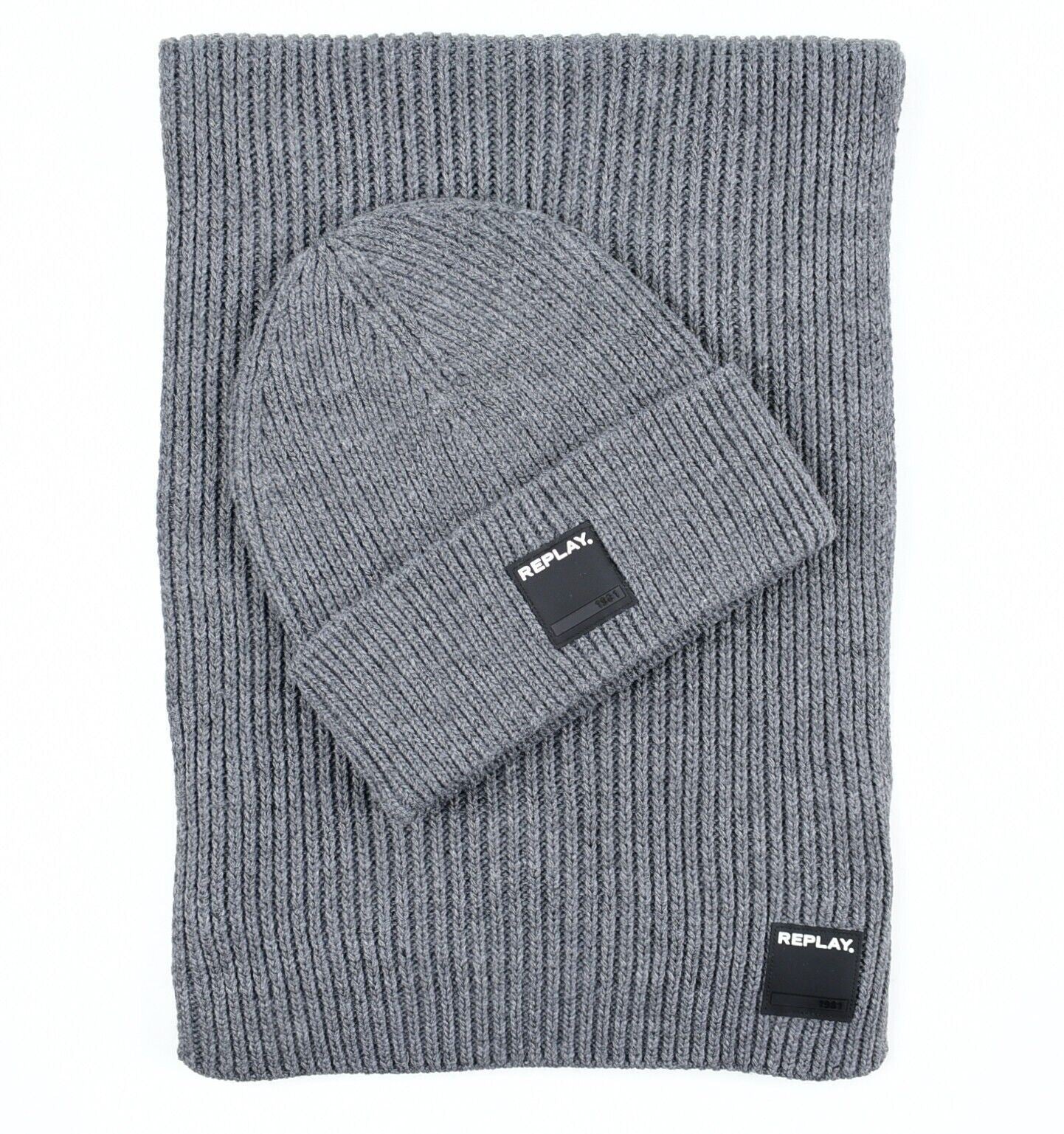 REPLAY Men's 2-pc Winter Accessory Set, Scarf + Beanie Hat, Grey *damaged box*