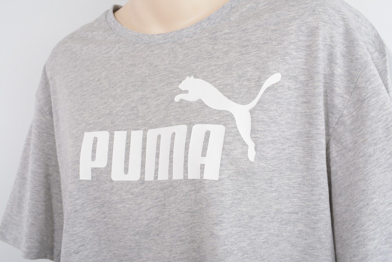 PUMA Womens Cropped Tee, Relaxed Fit T-shirt, Grey Heather, size M /UK 12