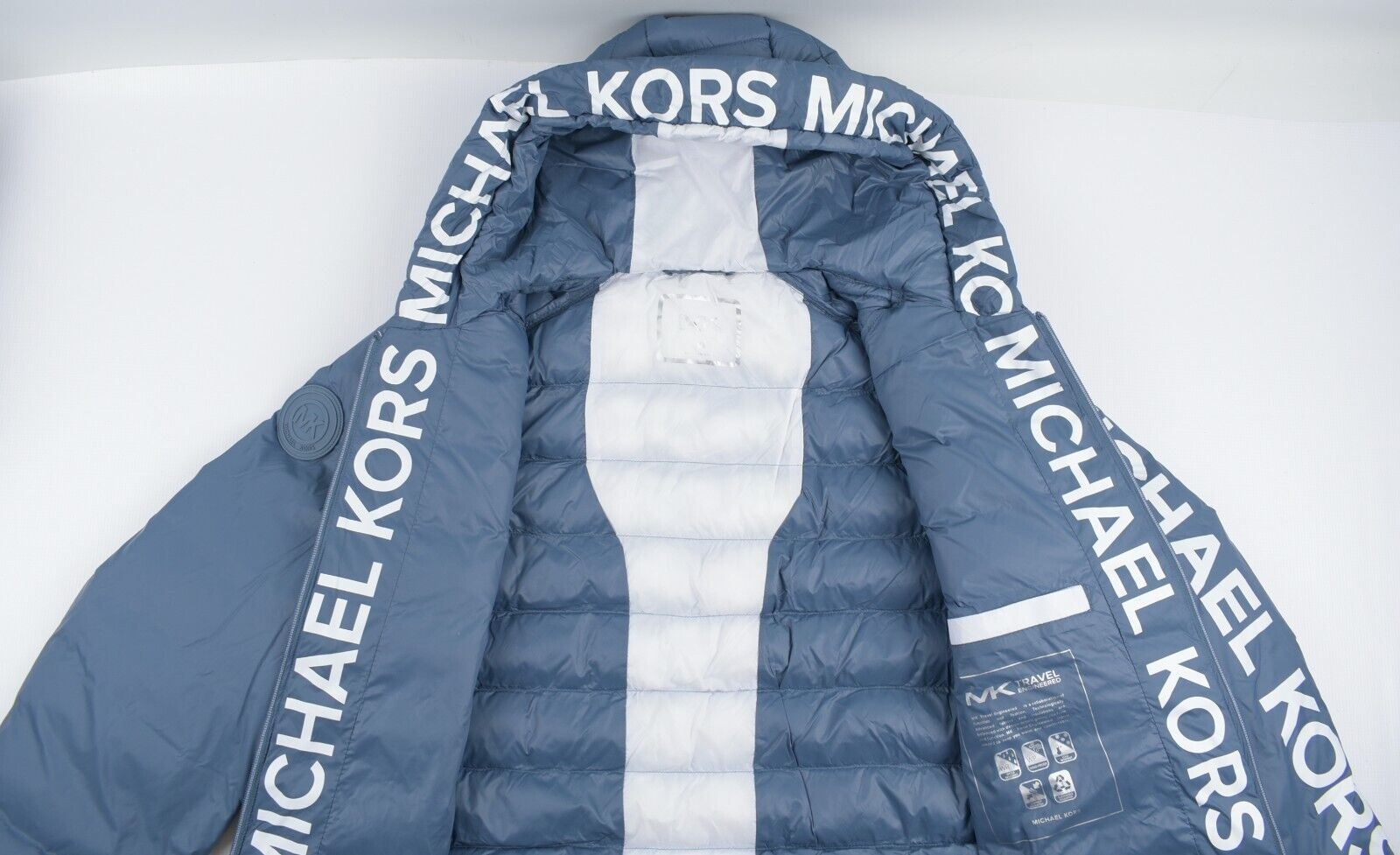 MICHAEL KORS Men's Lightly Padded Hooded Wind-proof Jacket, Blue, size XL