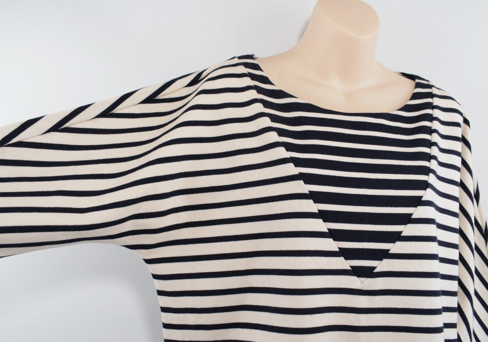 LACOSTE Women's Striped Dropped Shoulder Top, Cream/Navy Blue, size M /EU 40