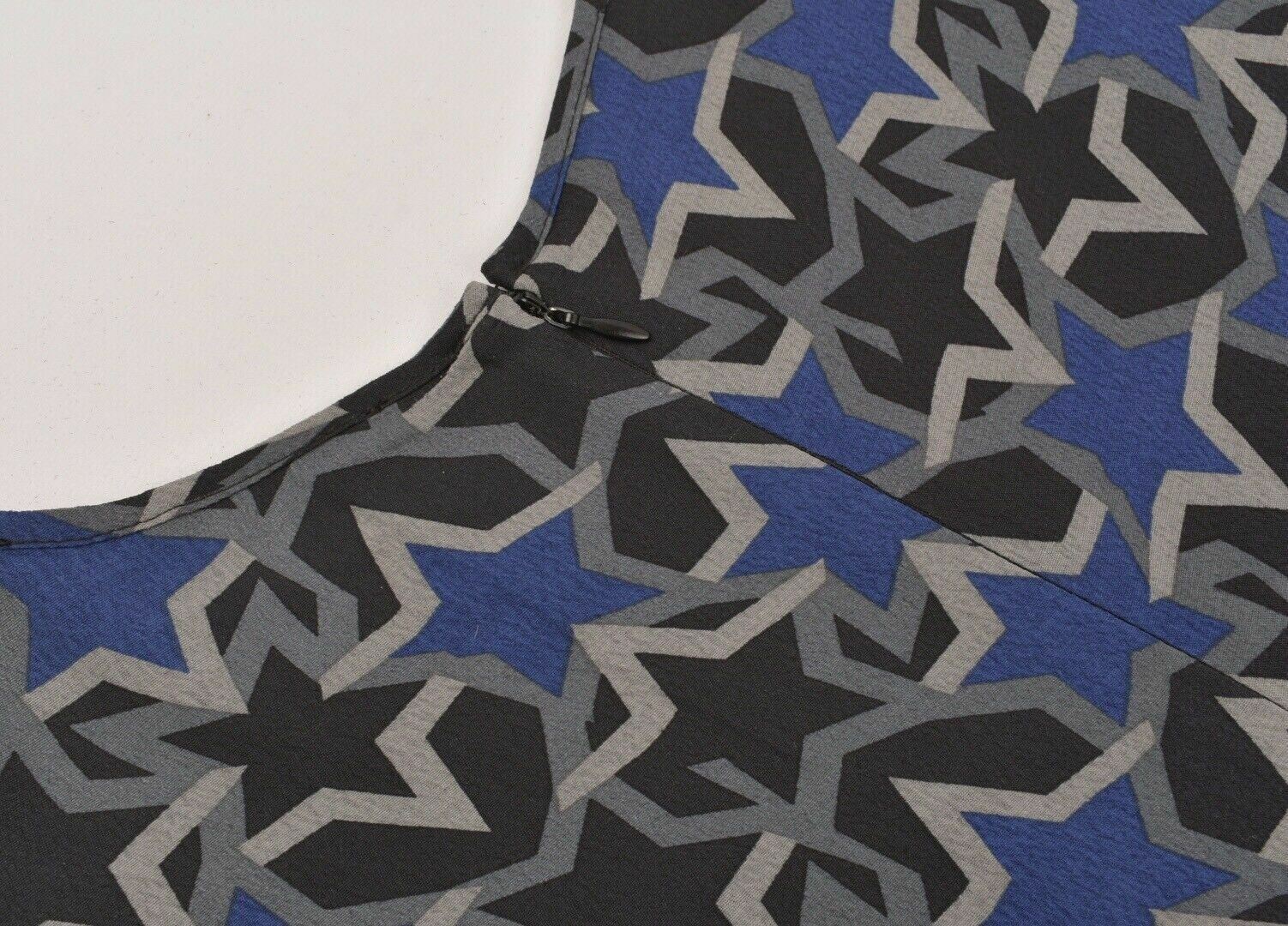 GUESS Women's Black/Blue Printed Dress, size UK 4