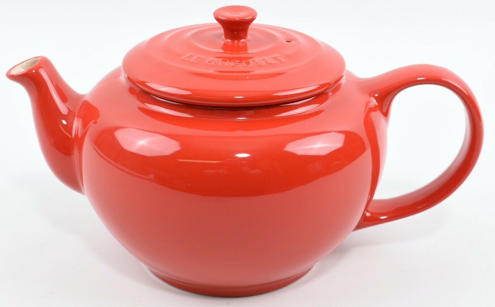 LE CREUSET Stoneware: Chilli Red Teapot 1L