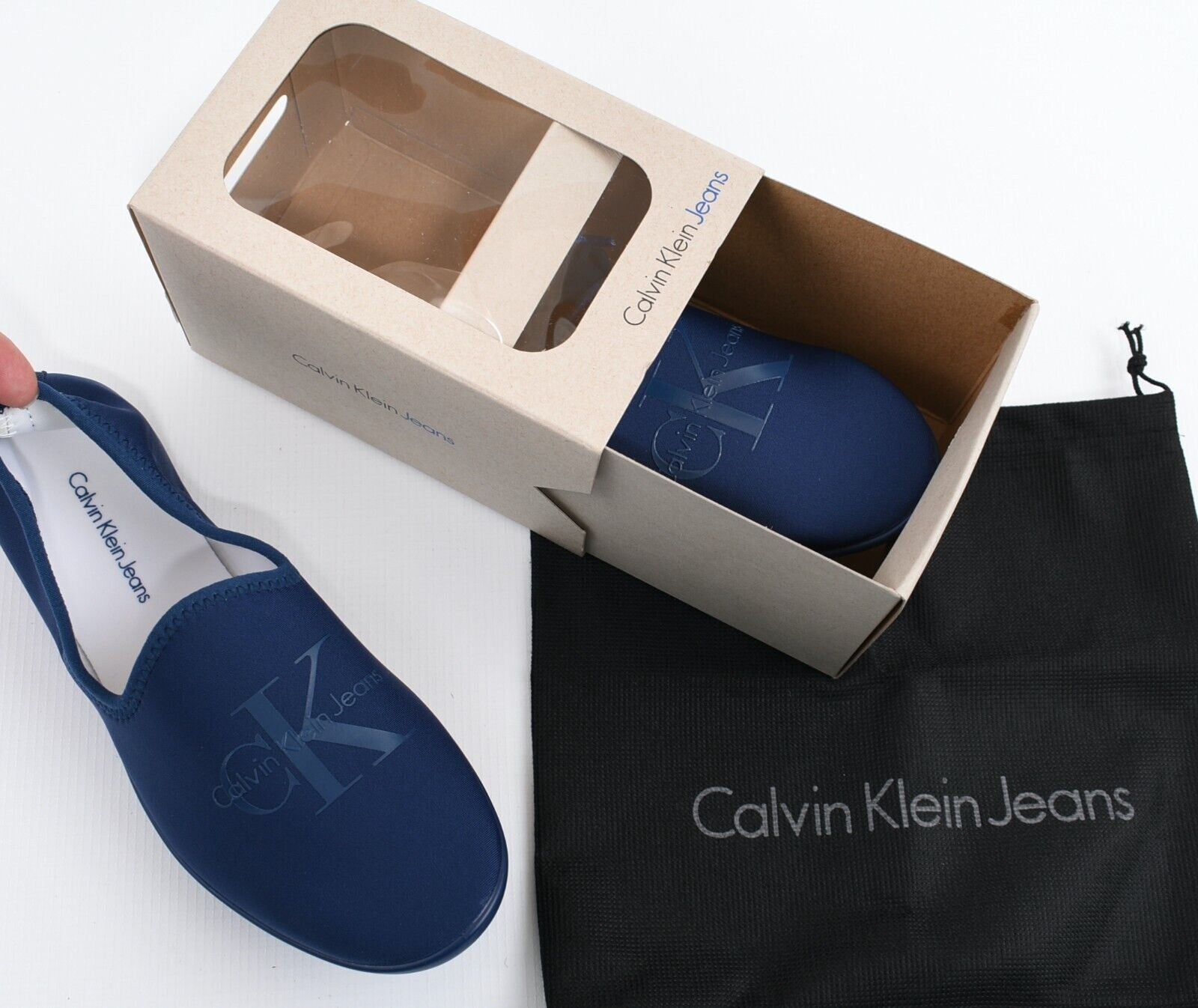 CALVIN KLEIN JEANS Women's TRACY Neoprene Slippers, Blue/White, size M (UK 6)