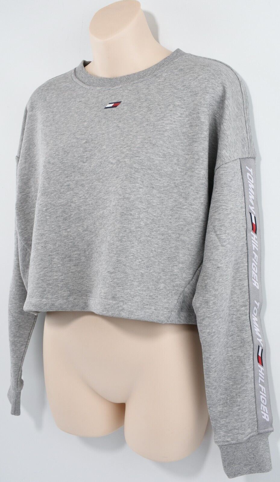 TOMMY HILFIGER Women's Tape Sleeve Crew Neck Cropped Sweatshirt, Grey, size XS