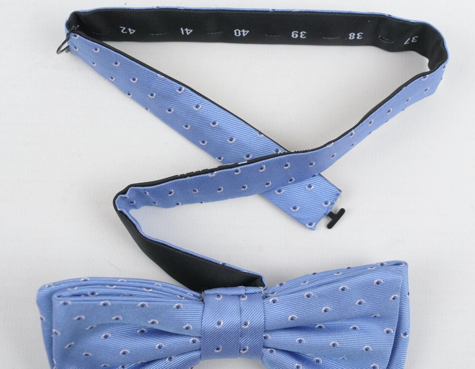 HUGO BOSS Men's Silk Bow Tie, 100% Silk, Blue, Gift Boxed