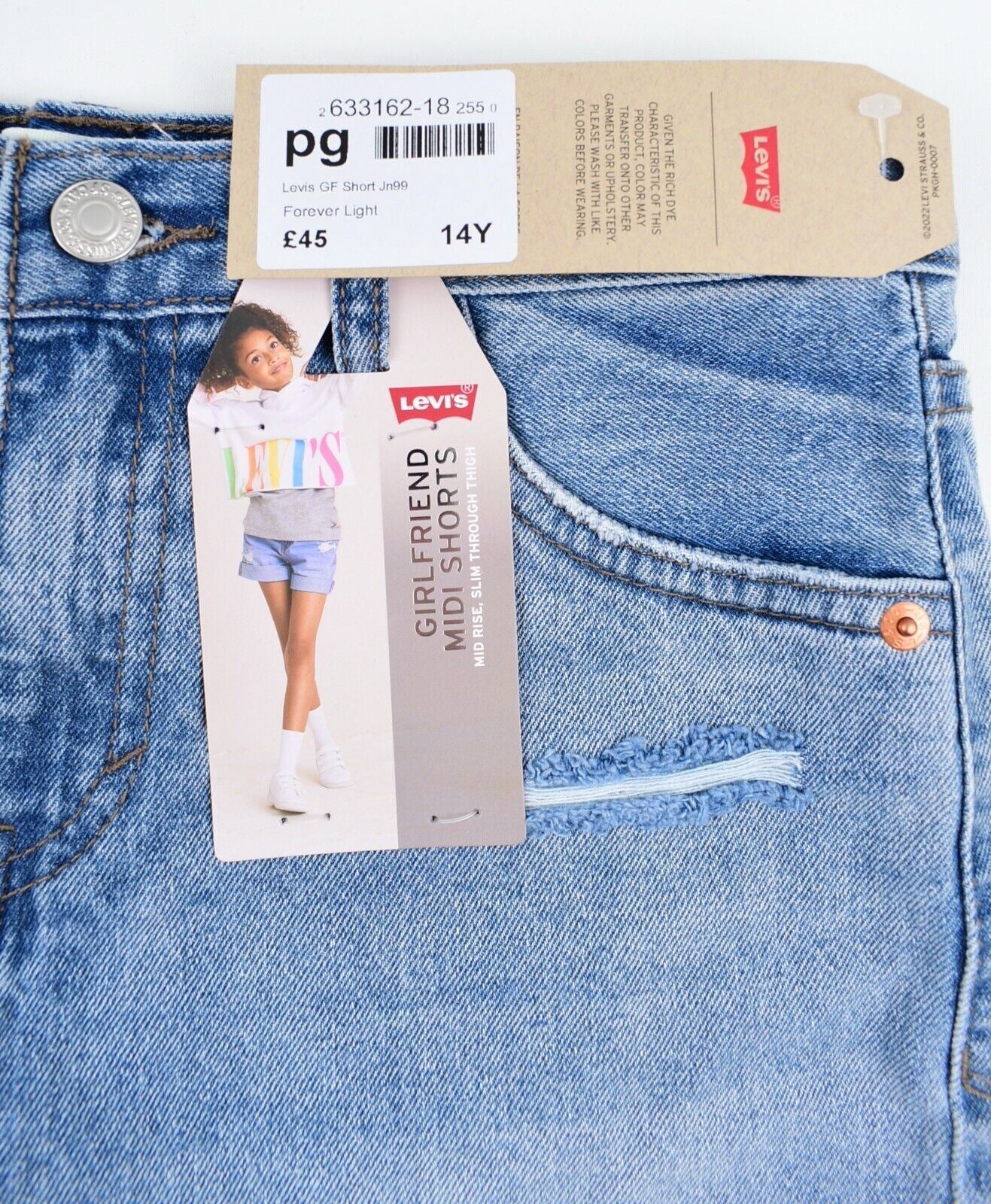 LEVIS Girls Kids Girlfriend Midi Denim Shorts, Mid Rise, Blue, size 14 years