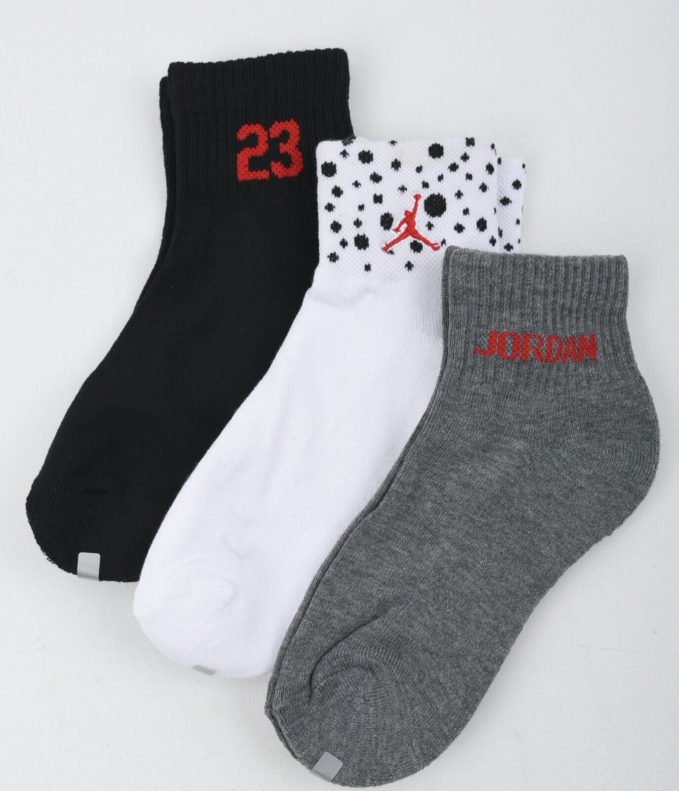 NIKE AIR JORDAN 3-pack Kids Ankle Socks, Black/Grey/White, size junior UK 4.5-6